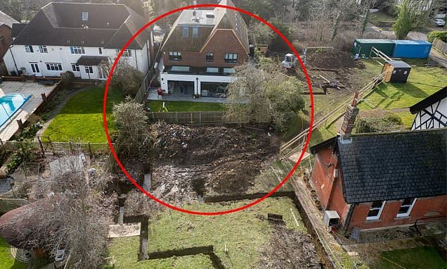 Guerra vecinal en Londres: Propietaria lucha contra mansión 'fea' que depreciaría su hogar millonario