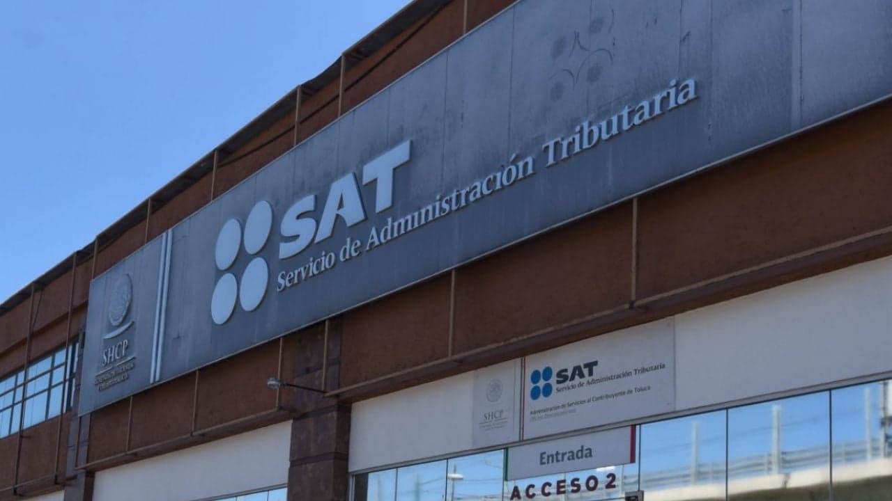 El SAT rechaza vulneración por ciberataque con Inteligencia Artificial; garantiza integridad de datos fiscales