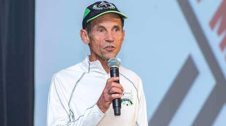 Luto en el atletismo: Fallece el impulsor del método “correr-caminar” a los 80 años