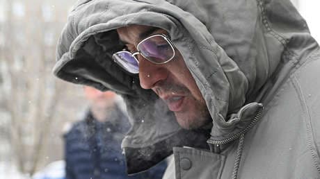 Justicia en Rusia impone libertad condicional a reconocido rapero