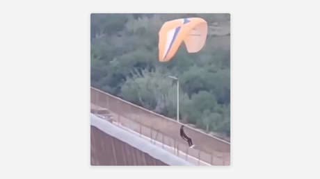 Frustran insólito cruce fronterizo: Intenta entrar a España en parapente y termina detenido