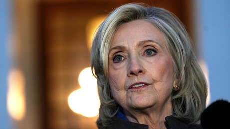 Cuestionan en Rusia testimonio de Hillary Clinton sobre nexos con Jeffrey Epstein