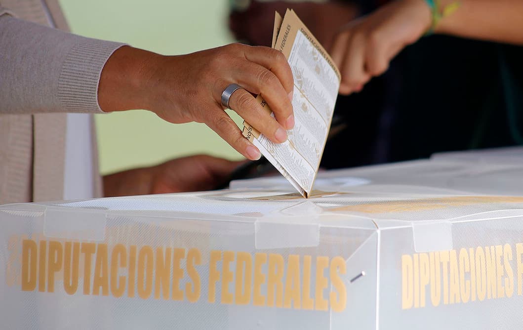 Sheinbaum presenta reforma electoral: busca eliminar listas de partido y reducir costos de la democracia