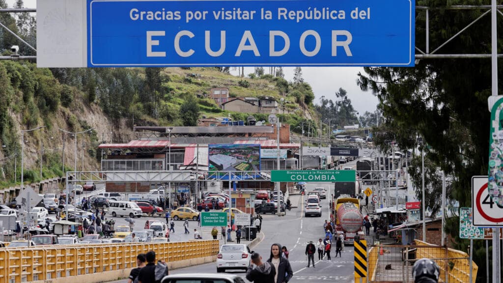 Ecuador endurece barreras comerciales: Sube al 50% arancel a productos colombianos por crisis fronteriza