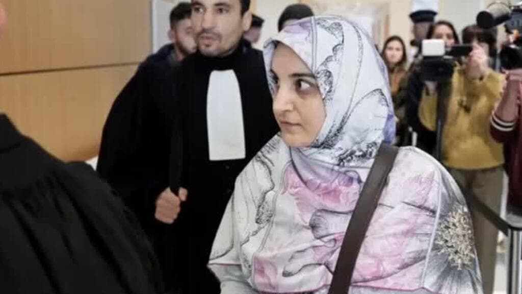 Francia condena a estudiante iraní: El caso de Mahdieh Esfandiari y el complejo ajedrez diplomático con Teherán