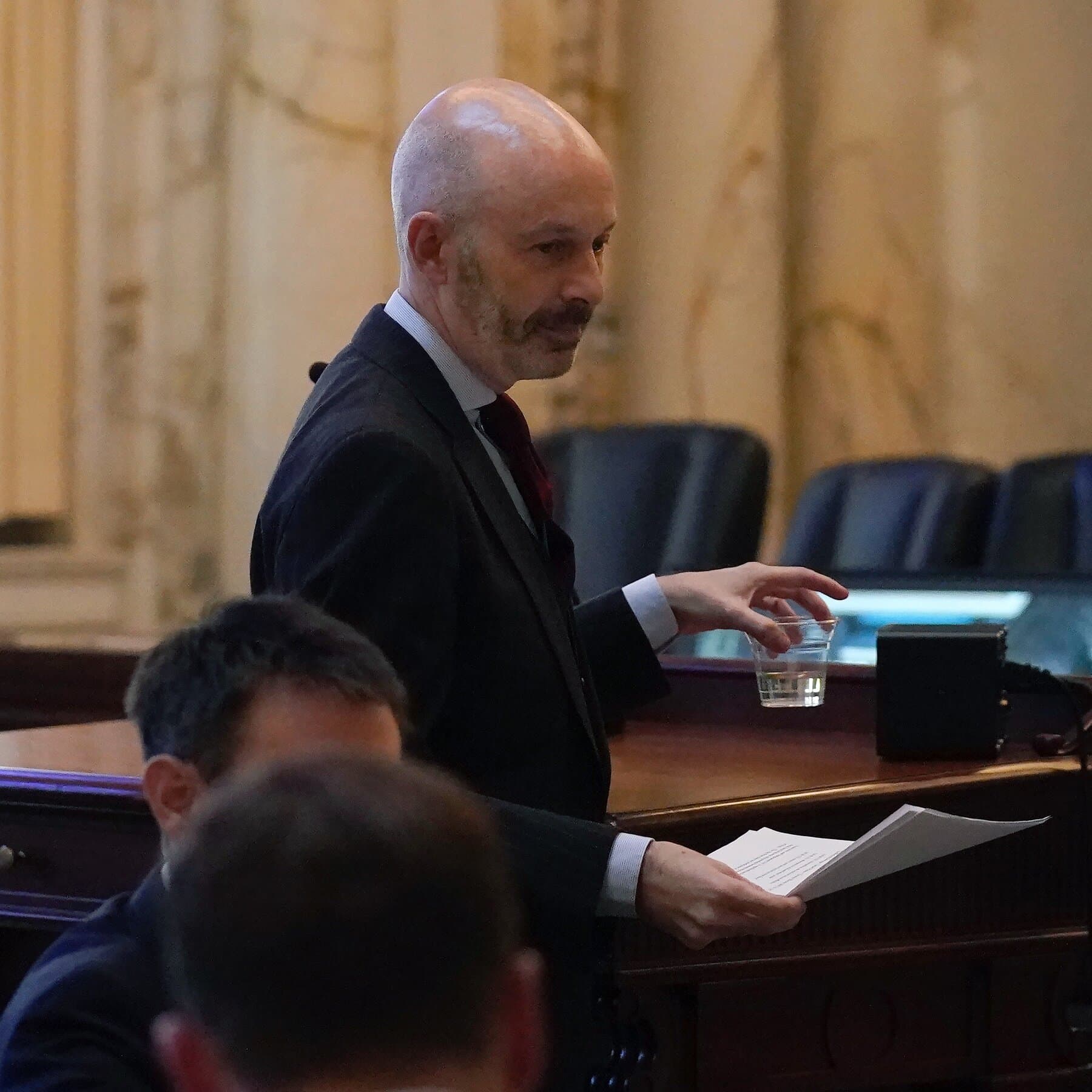 Abogado de la Corte Suprema de EE. UU. y fundador de SCOTUSblog es hallado culpable de fraude fiscal por apuestas de póker