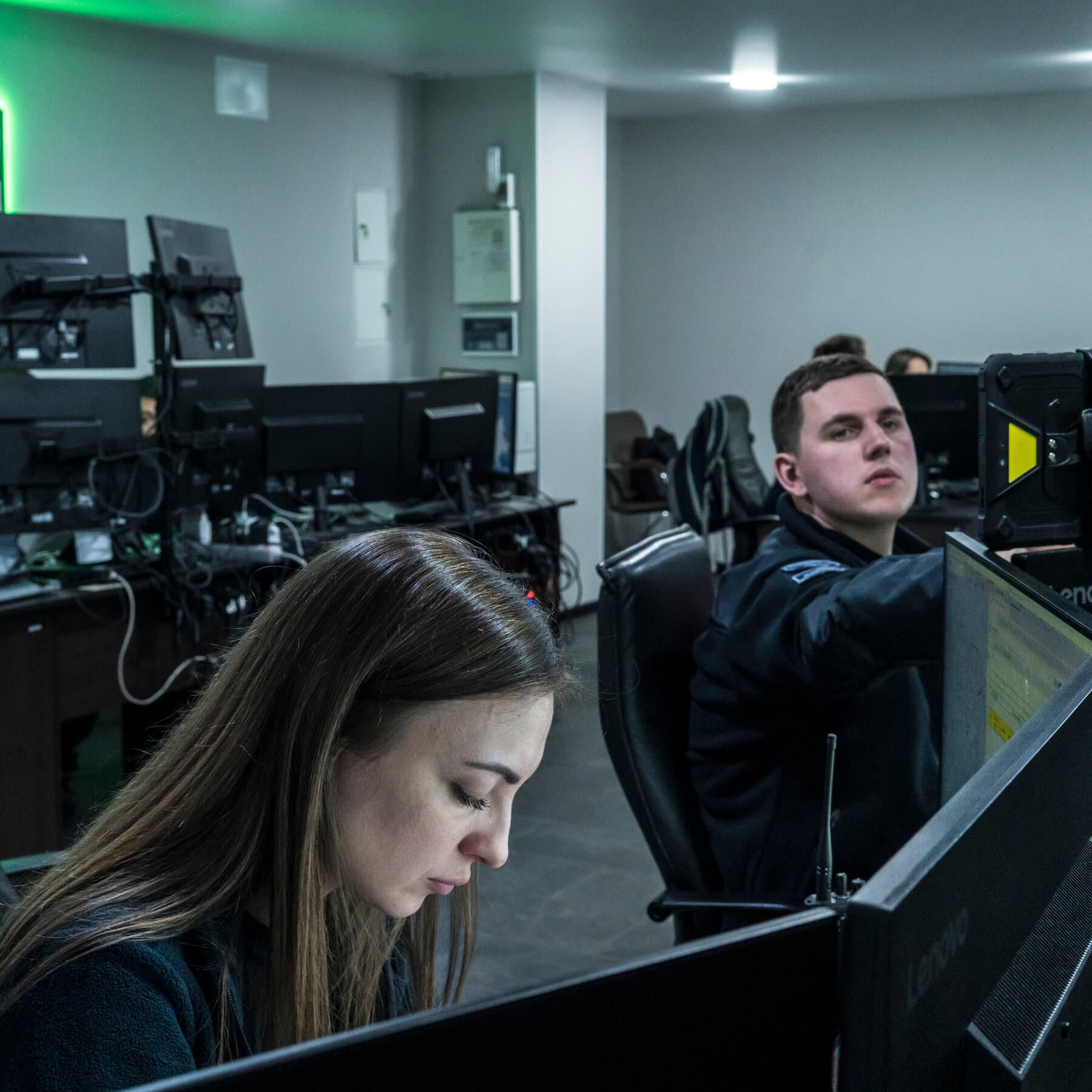 Los guardianes del interruptor: Los ucranianos que salvan vidas tras las sirenas de alerta