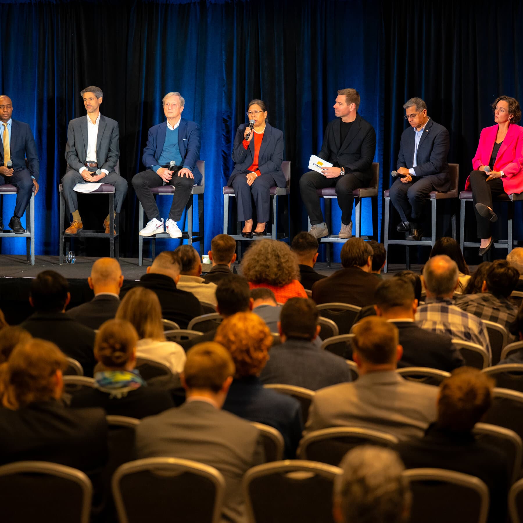 Incertidumbre en California: ¿Por qué la división demócrata podría favorecer a los republicanos?