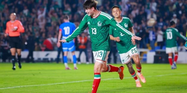 Armando ‘Hormiga’ González rompe la sequía: El delantero de Chivas brilla con la Selección Mexicana